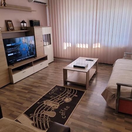 布加勒斯特Quiet, Relaxing, Family Friendly公寓 外观 照片