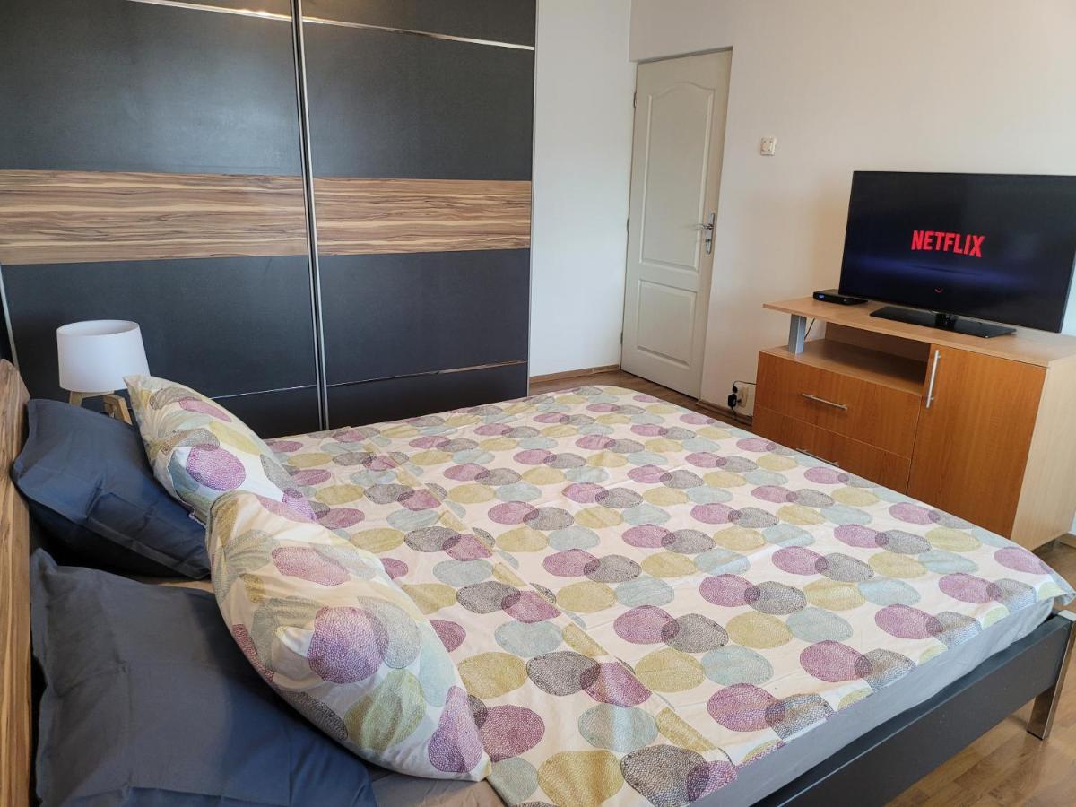 布加勒斯特Quiet, Relaxing, Family Friendly公寓 外观 照片